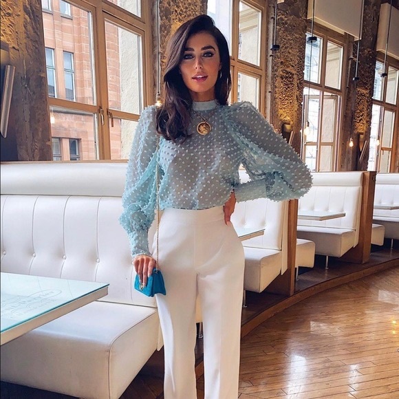 Zara Green Puff Sleeve Top - Picture 2 of 5